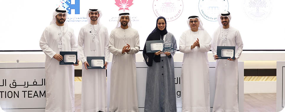 سلطان النيادي يتوّج فريق جامعة الشارقة ببطولة المناظرات الجامعية